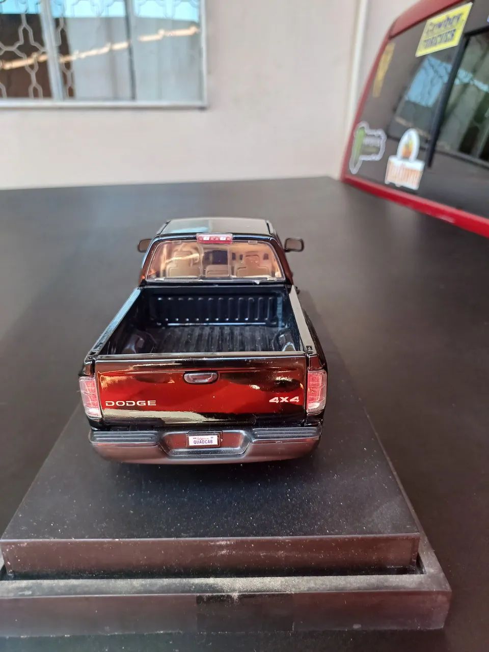 Coleção caminhonete ram 1500 1:18 - Foto 3