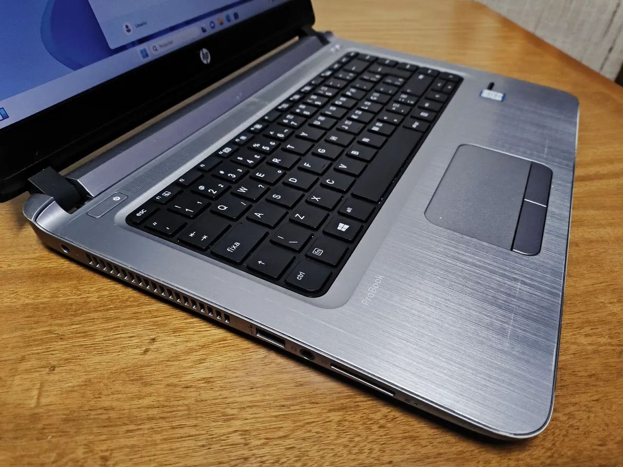 Notebook HP i5 - 6th, SSD m2, 8 GB de RAM, windows 11 - Foto 4