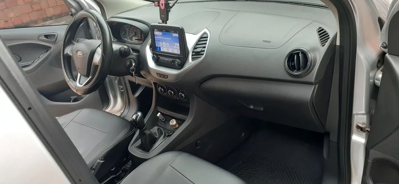 Vendo Ford Ka 1.0 completo ano 20/20 - Foto 4