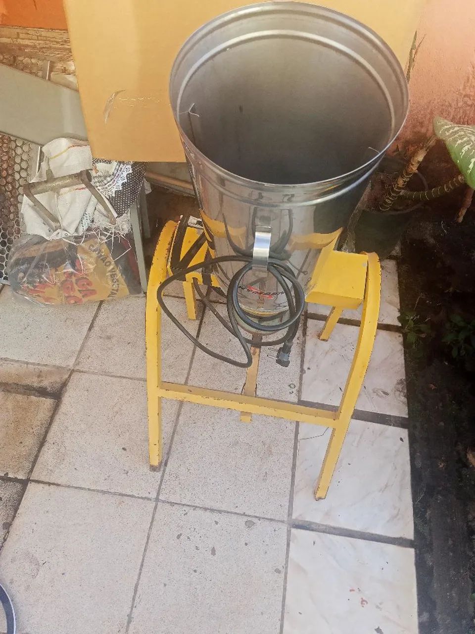 Chapa a gas e liquidificador industrial  * - Foto 3