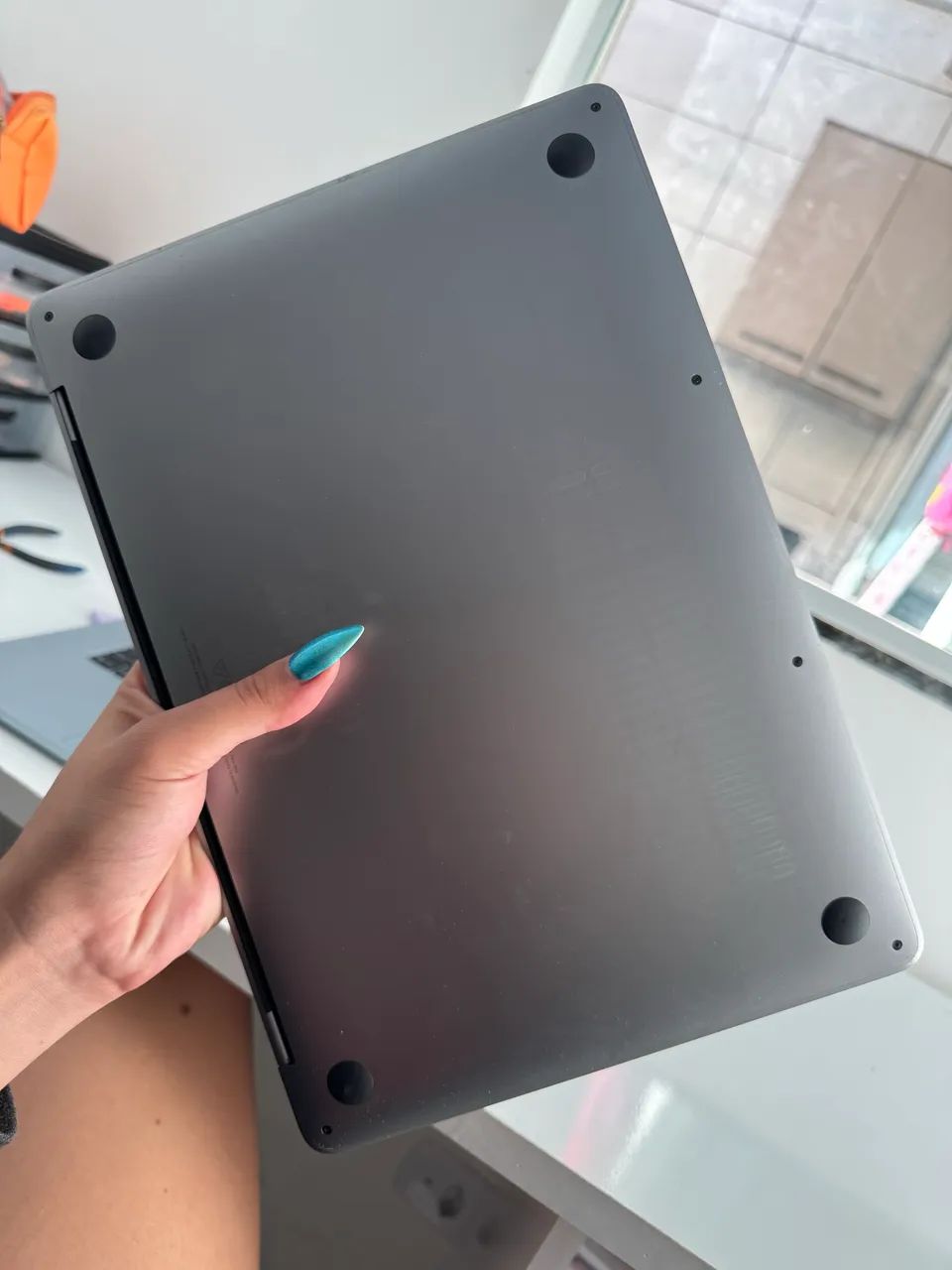 MACBOOK PRO 2022 M2 - Notebooks - Palmital, Colombo 1502320102 | OLX