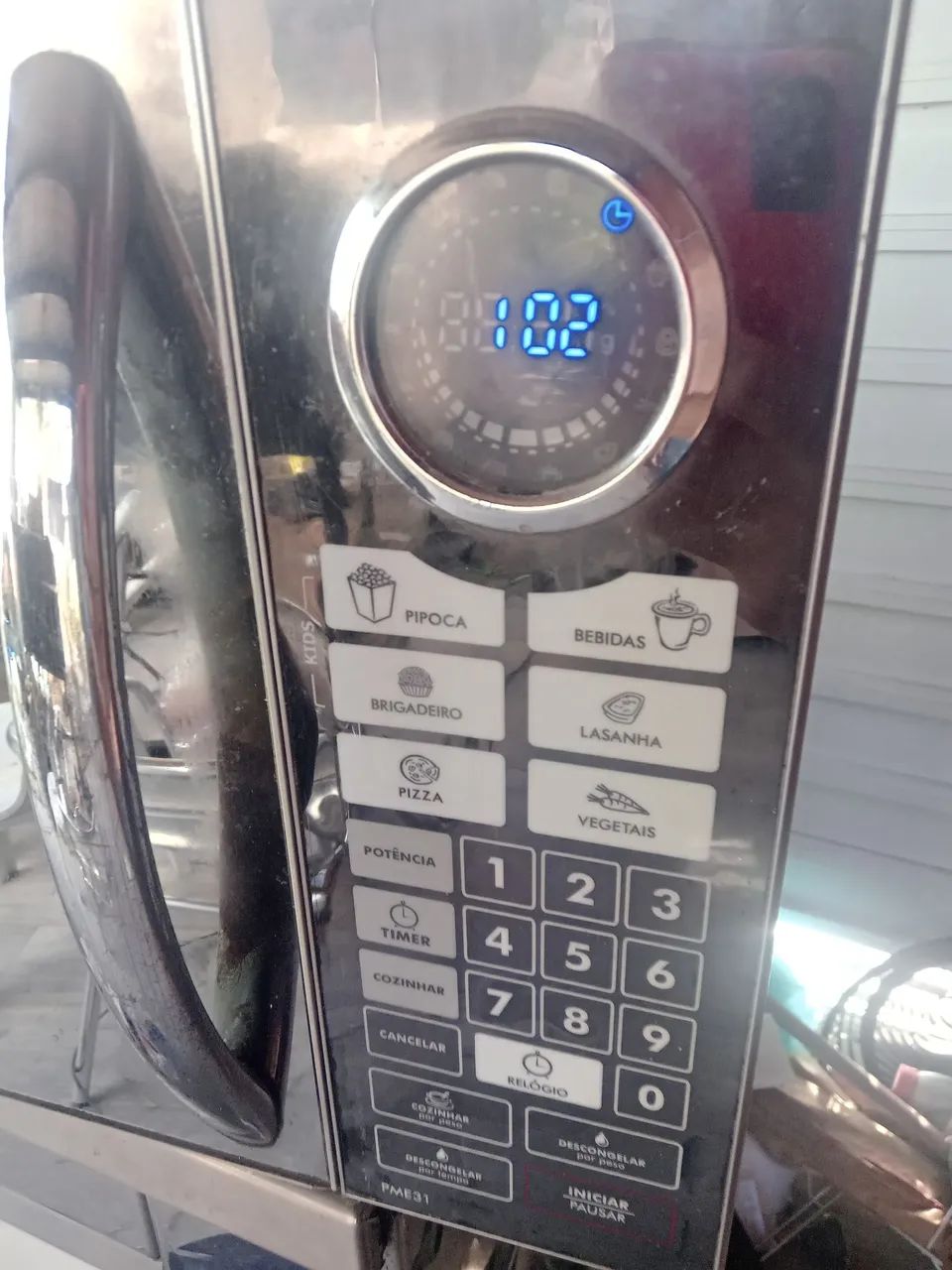 Microondas espelhado