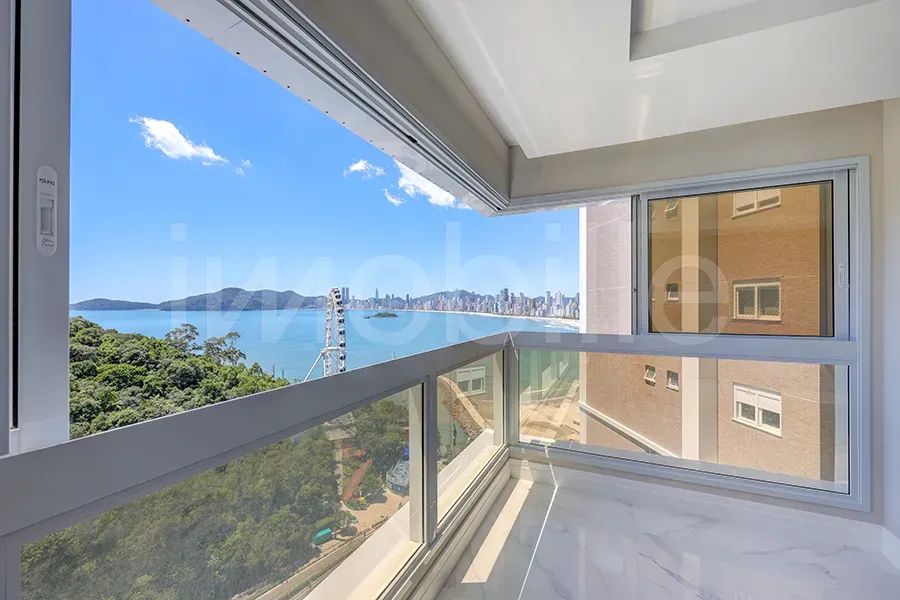 Apartamento no Edifício Blue Coast Tower em Balneário Camboriú com 164m²