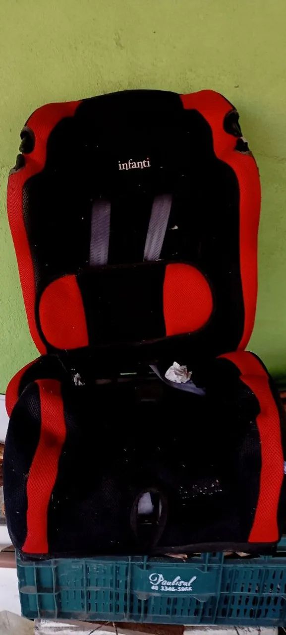 Vendo cadeirinha de carro para bebê 