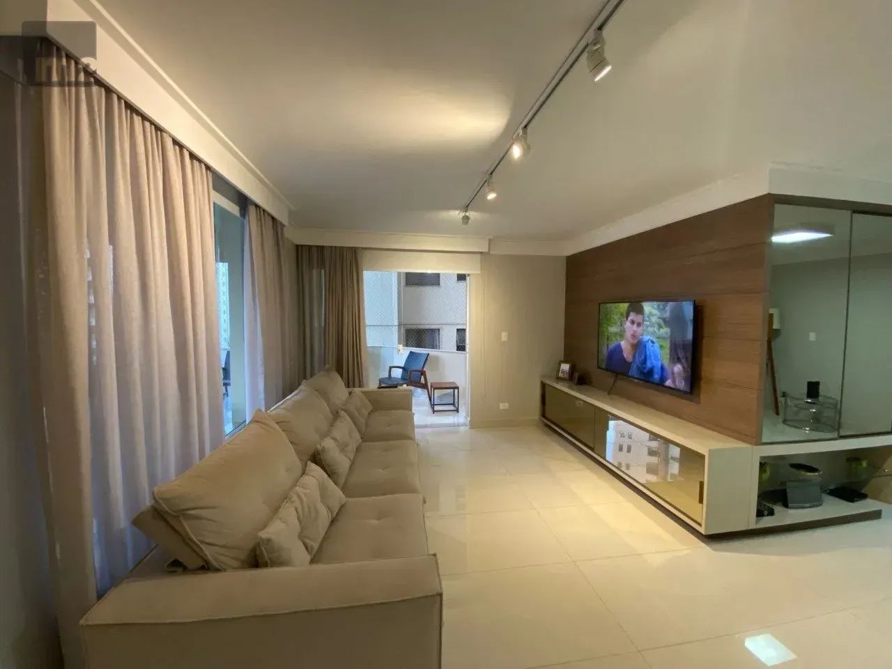 Apartamento duplex mobiliado próximo a Praça do Sol - Foto 3