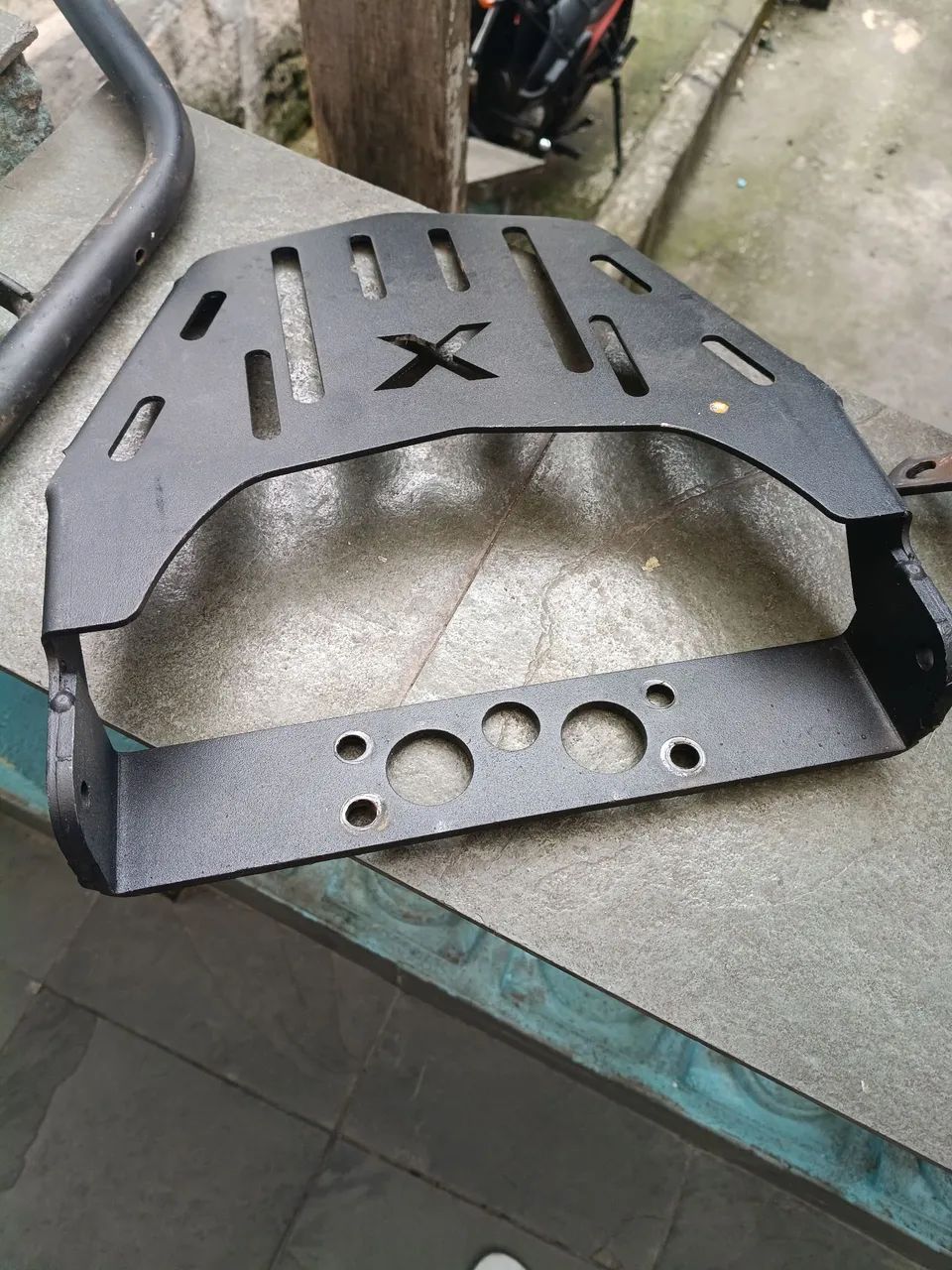 Suporte baú mottu reforçado  - Foto 2