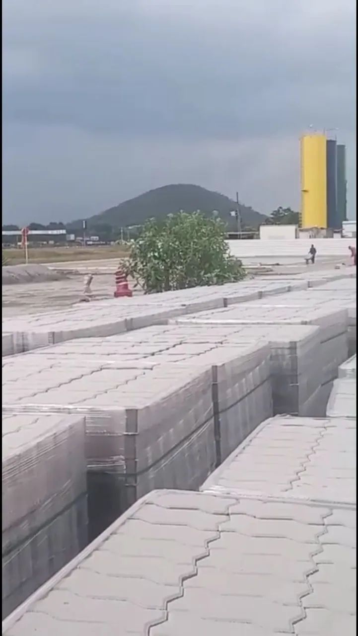 CALCETEIRO DE PAVIMENTACAO