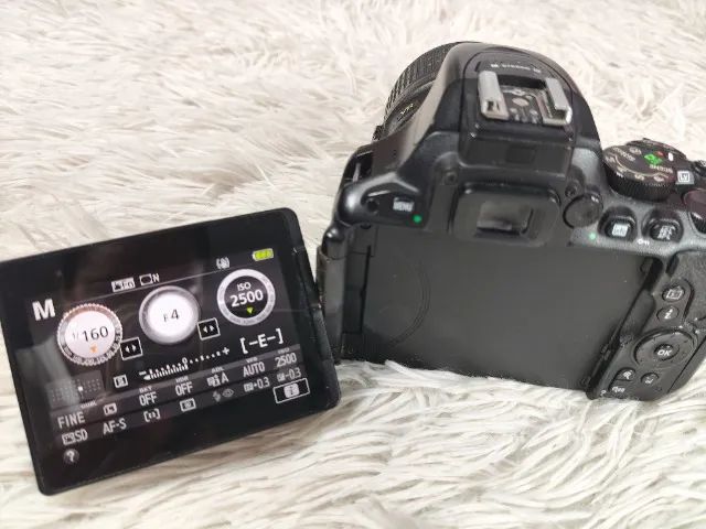 Nikon D5500 - Foto 2