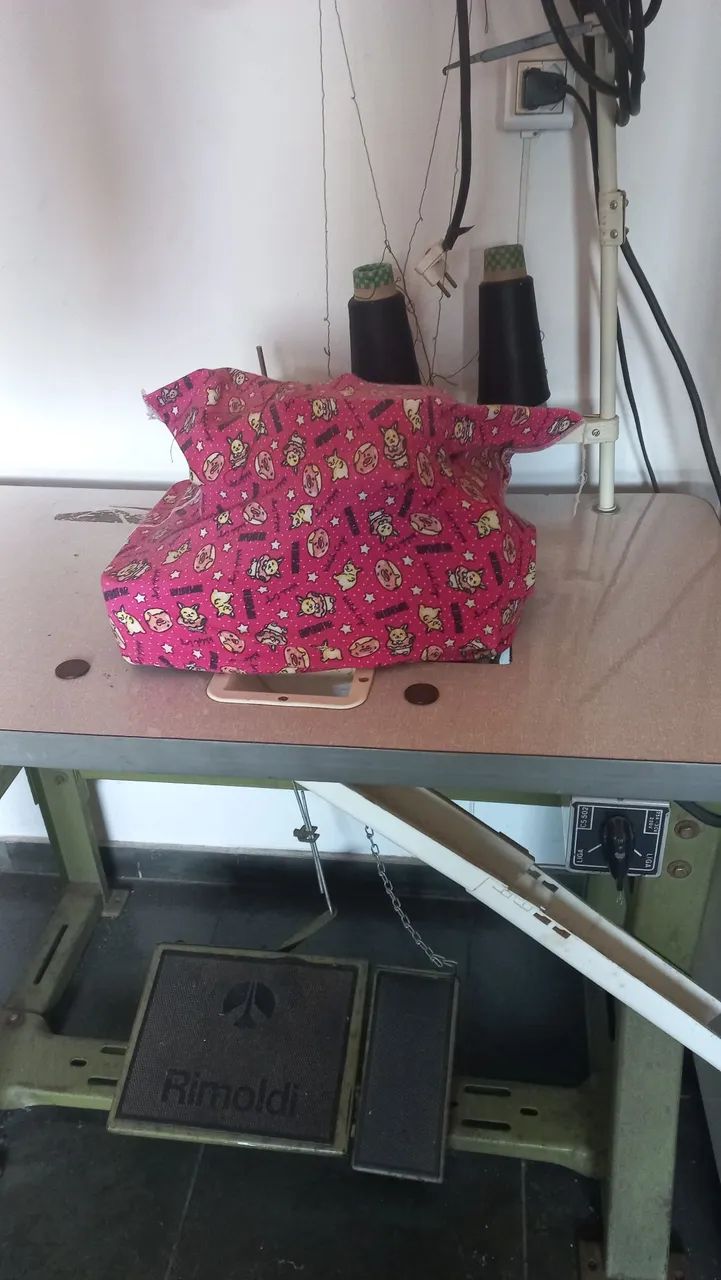 Overloque  - Foto 3