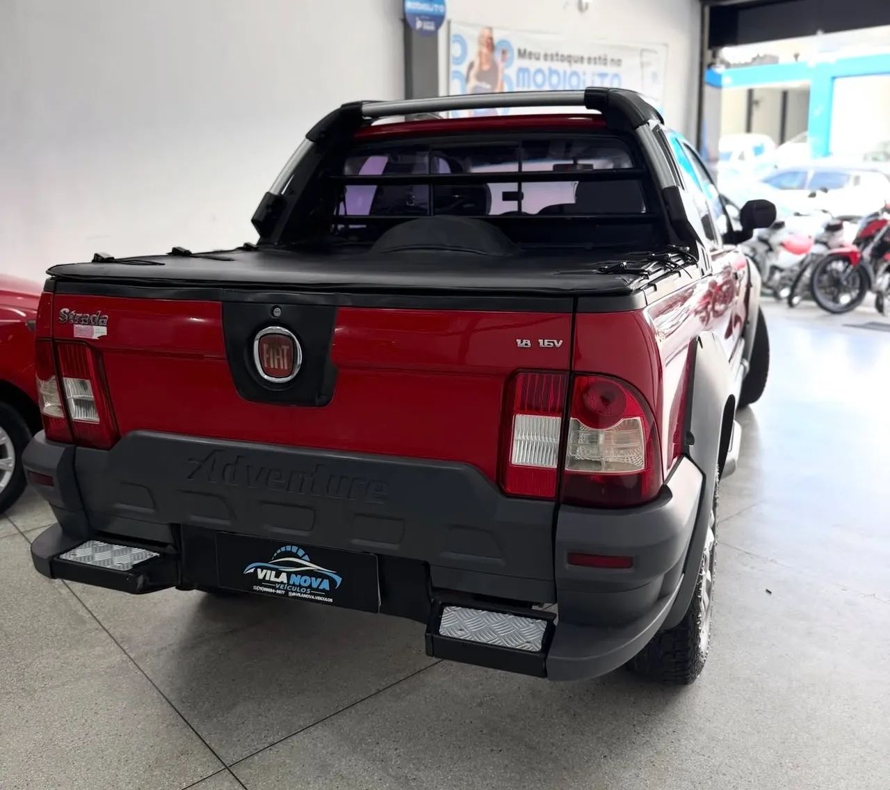 Fiat Strada Adventure1.8/ 1.8 Locker Flex CD 2013 - Foto 3