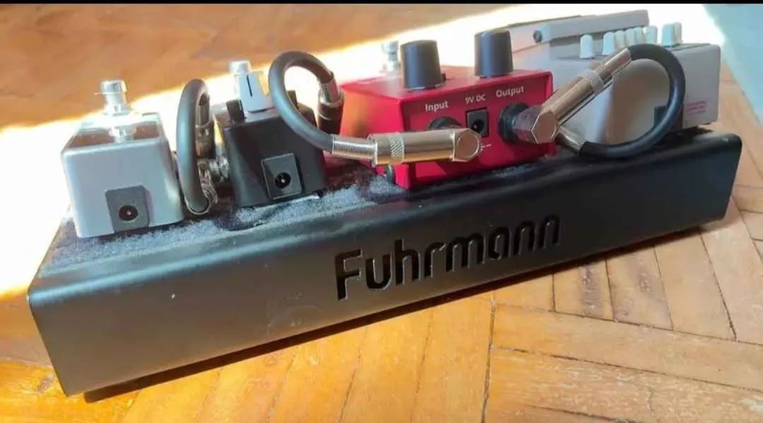 Pedalboard Fuhrmann compacto  - Foto 3