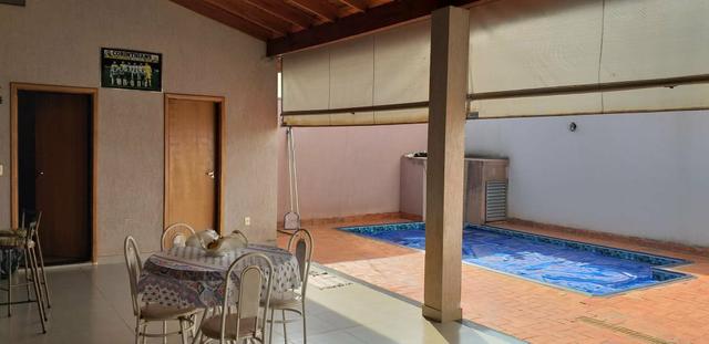 Vende se ou trocar está casa no Jardim botânico em Sertãozinho sp - Foto 18