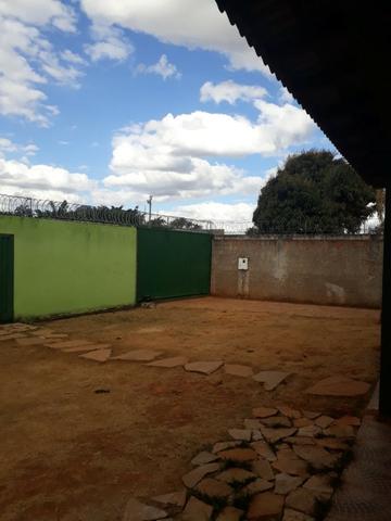 Casa em lote de 800m² - Foto 18
