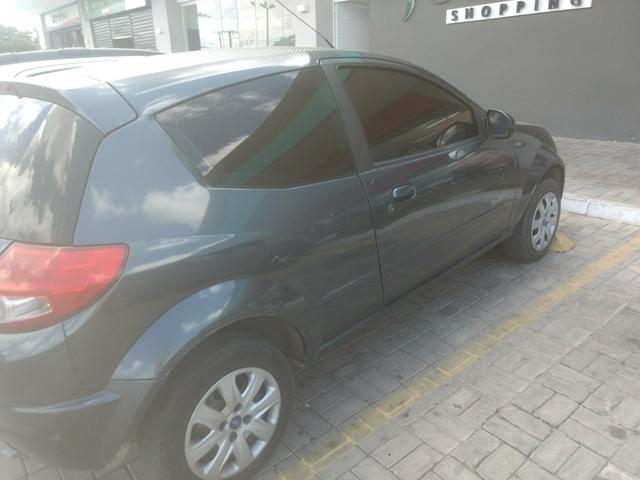 Vende.se Ford Ka 2009/10 completo .tudo funcionando perfeitamente .carro de procedência - Foto 2
