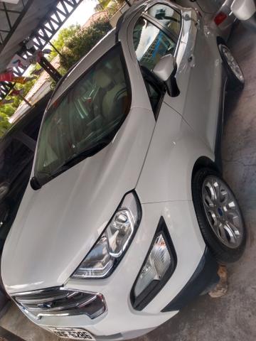 Ford ecosport titanium 2019 com teto solar