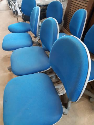 VENDO Cadeiras para escritório . inf.zap. * Lu - Foto 3