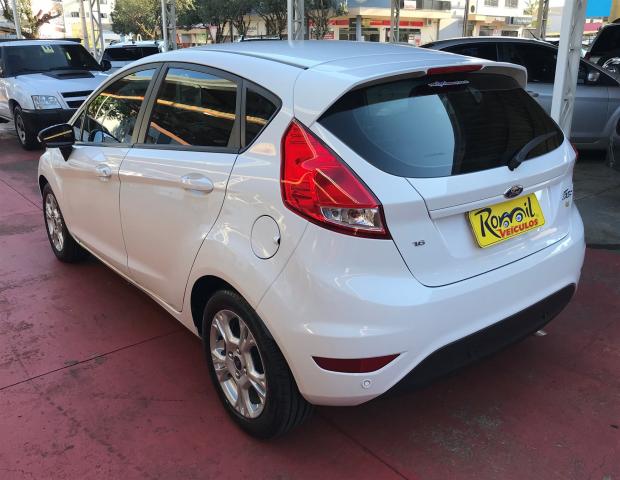 FORD FIESTA 2015/2016 1.6 SE HATCH 16V FLEX 4P MANUAL - Foto 4