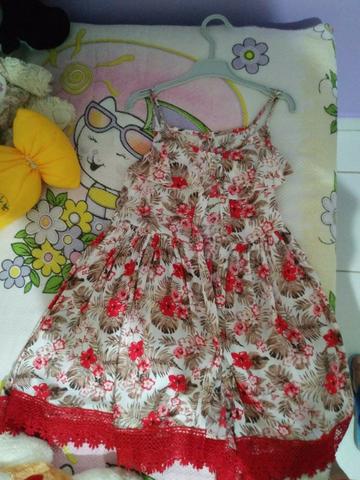 Vestido de criança 10 anos seminovo tropical florido - Foto 3