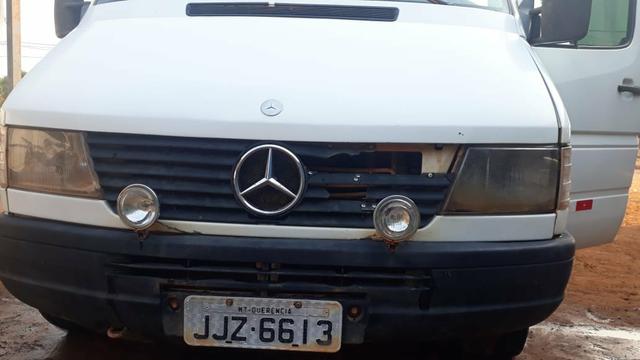 Vendo ou troco por carro de passeio van Sprint ano 99 - Foto 6