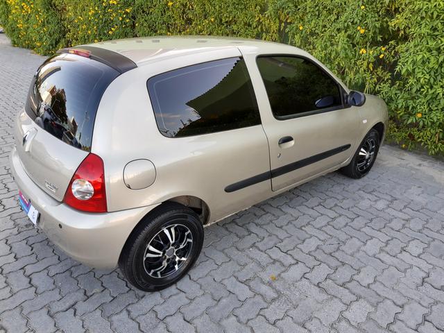 Renault clio 2011 apenas km 84.000 originais !! - Foto 4