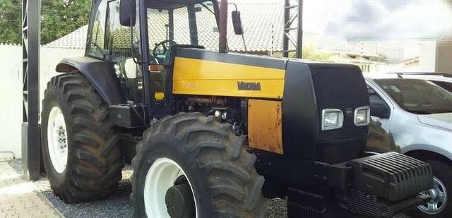 Pá carregadeira komatsu WA 220 - Foto 4