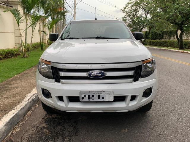 Ranger XLS 3.2 AT 4x4 Diesel 2015/2016 muito nova - Foto 2