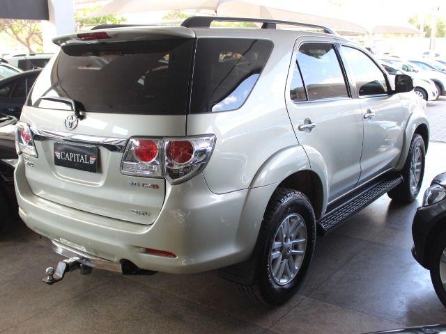 Hilux SW4 SRV D4-D 4x4 3.0 TDI Dies. Aut - Foto 5