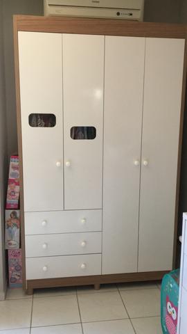Guarda roupa infantil