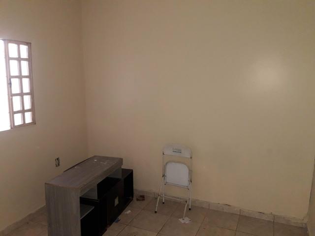Quarto, sala, cozinha americana, banheiro - Foto 4