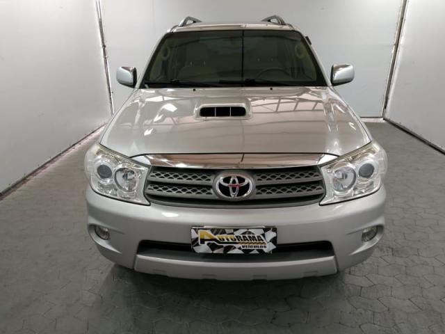 TOYOTA HILUXSW4 SRV4X4 AUT 07 LUGARES - Foto 2