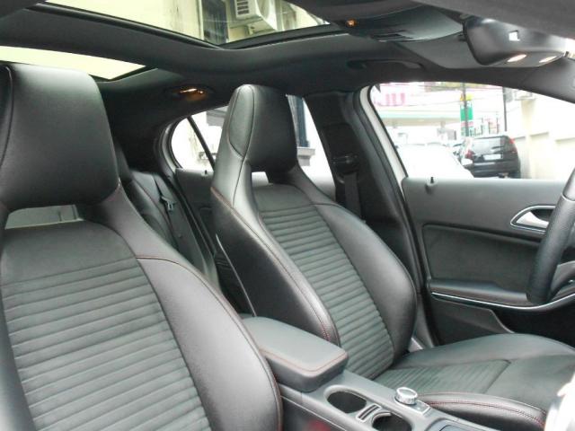 Mercedes GLA 250 Sport 2.0 TB 16V 4x2 211cv Aut. - Branco - 2016 - Foto 13