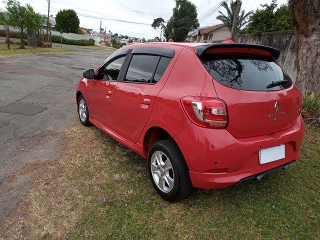 Sandero Dynamic 1.6 ano 2015 repasse - Foto 4
