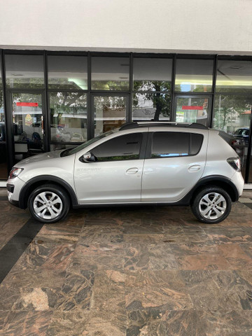 Sandero StepWay 2016