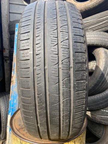 Pneu 255/55/20 Pirelli Scorpion Verde meia vida (não é riscado)