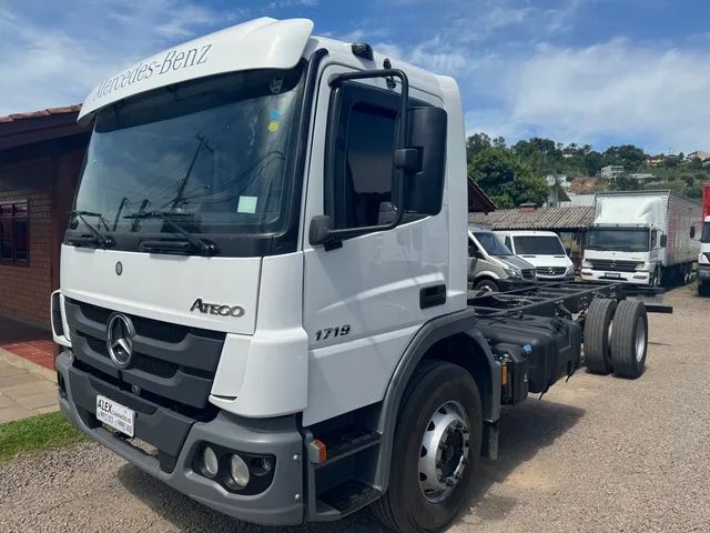 Atego 1719 ano 2018