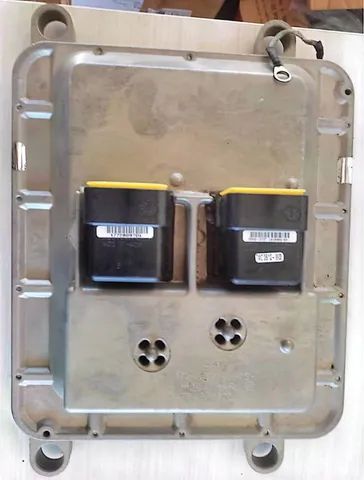 Vendo módulo ECM Caterpillar original cód 172-9391
