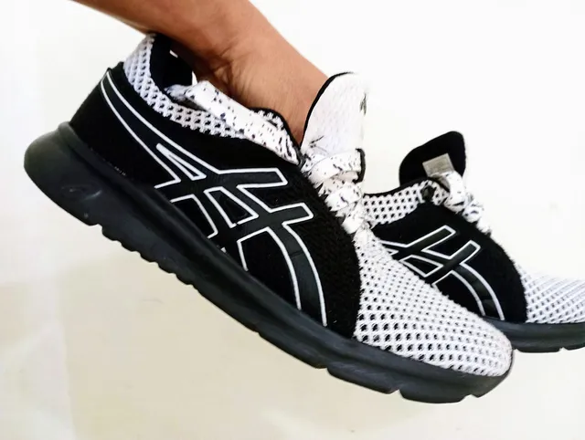 Asics karrack hot sale é bom