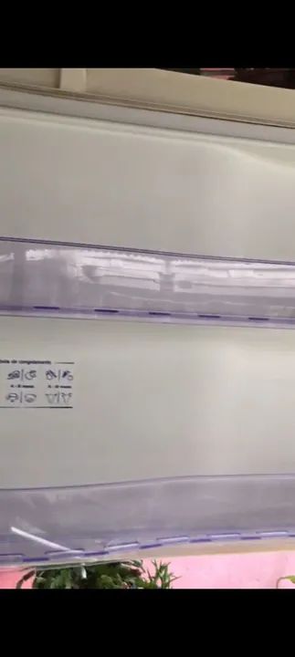 Geladeira Continental Duplex com adesivos - Foto 5