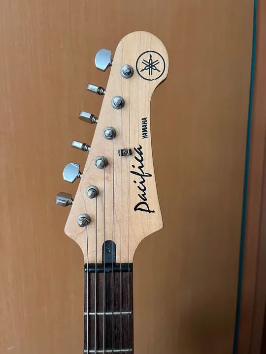 Guitarra Vermelha Pacifica Yamaha64310979354498122
