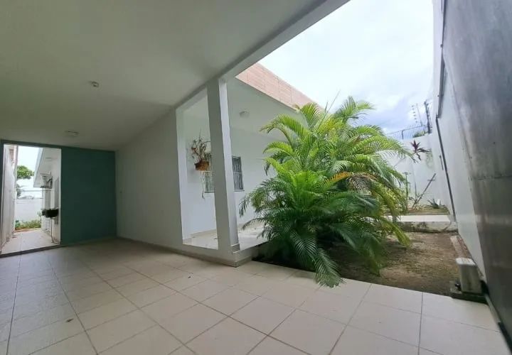 CASA A VENDA NO SÃO SEBASTIÃO!!
