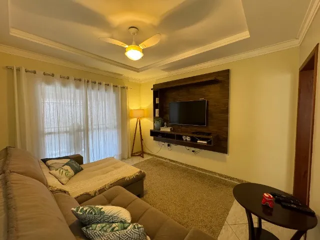 Casa Linear 3 quartos com suíte e excelente localização no bairro Maria das Graças