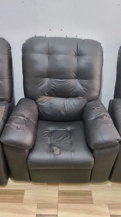Poltronas Reclináveis (3 unidades) Trocar o tecido  - Foto 3
