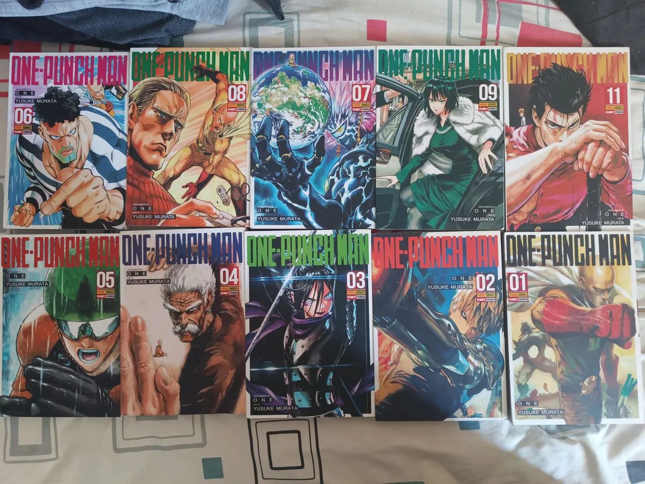 Mangás one punch man 1 ao 9 e 11 - Foto 2