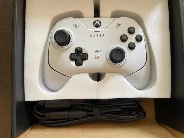 Controle Razer Wolverine V2 para Pc e Xbox - Foto 4