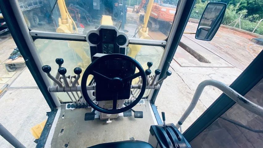 Motoniveladora Caterpillar 120H - Foto 6