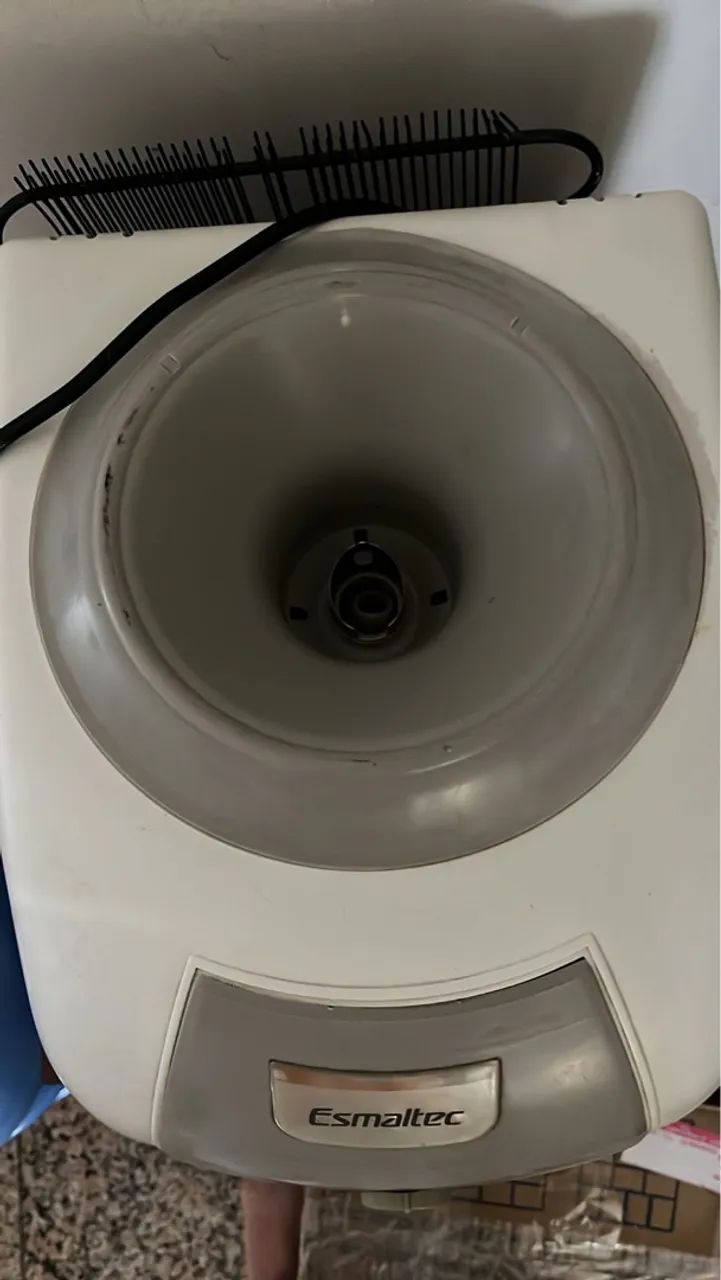 Vendo bebedouro gelagua Esmaltec - Foto 2