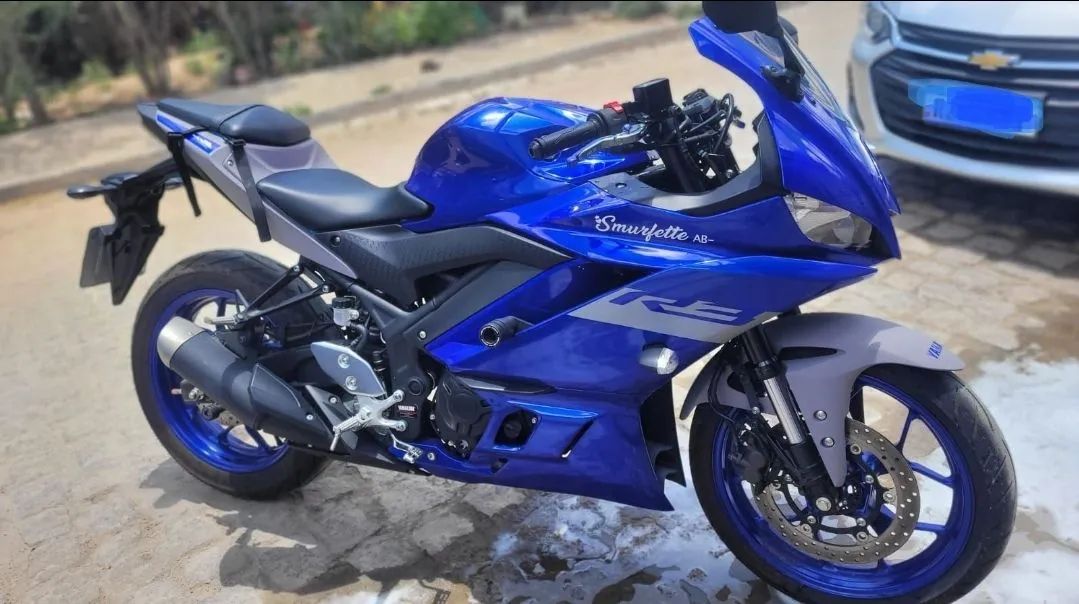 MOTO R3 YAMAHA NOVINHA
