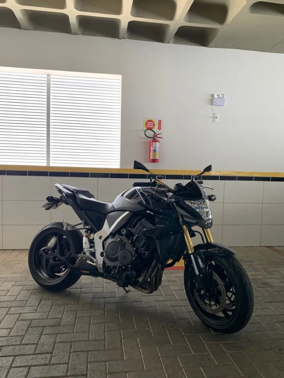Honda CB1000R ABS 2014 Impecável  - Foto 2