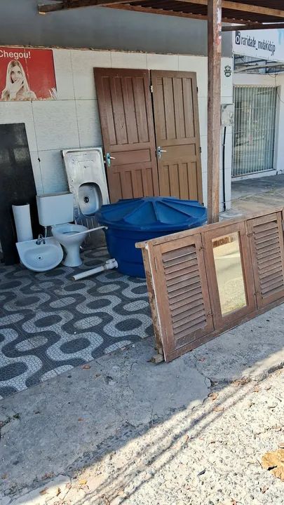 Porta de madeira maciça para venda - Foto 6