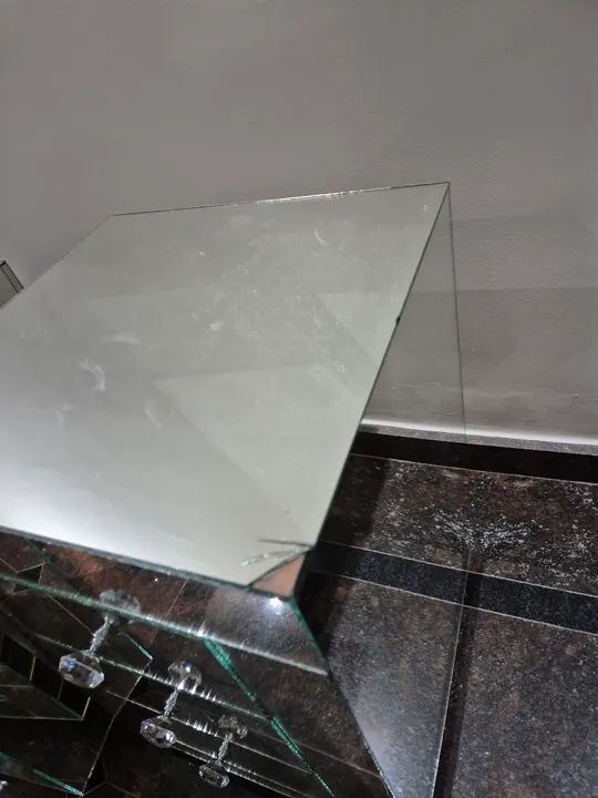 Mesa de cabeceira espelhada com 3 gavetas criado mudo . - Foto 4
